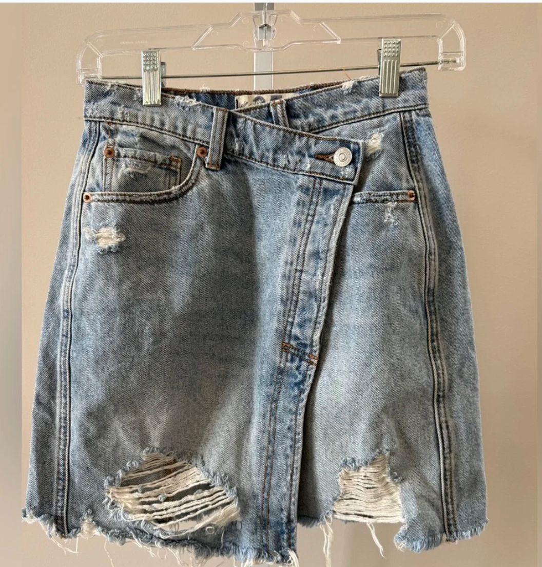 NWT We The Free Wynne Black Washed Denim Wrap Mini Skirt
